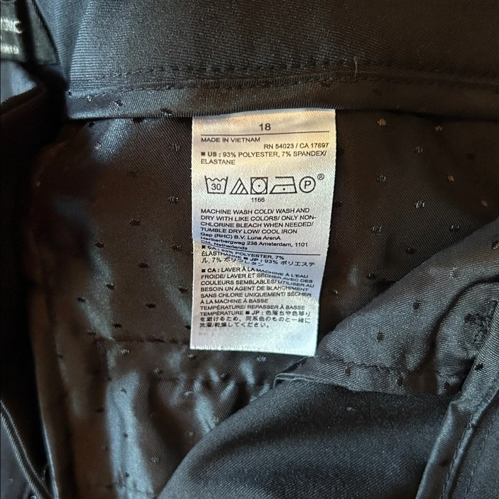 Banana Republic Sculpted Stretch Black Trousers - Picture 4 of 5